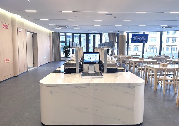 称重计量自助餐：星级体验，快餐价格，智慧食堂新选择